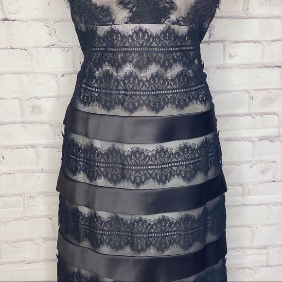 JS Collections Dress Lace Satin Sheath V Neck Black Nude Sleeveless Dress - Picture 6 of 15